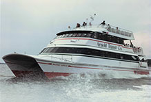1987, the shipyard's first high-speed passenger catamaran, with a top speed of 27 knots, ushered in fast-ferry service on the Great Lakes.